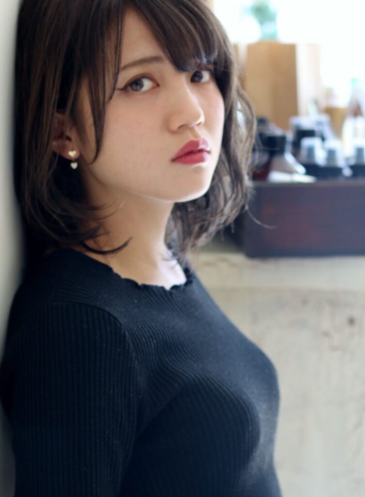 ダークアッシュエアリーボブ