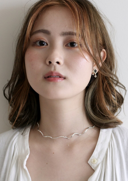 イエローフェイスフレーミングレイヤースタイル