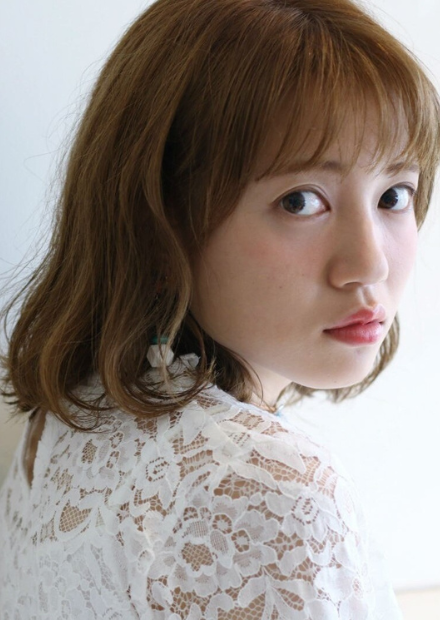 やわらかさと透明感のあるフェミニンボブ