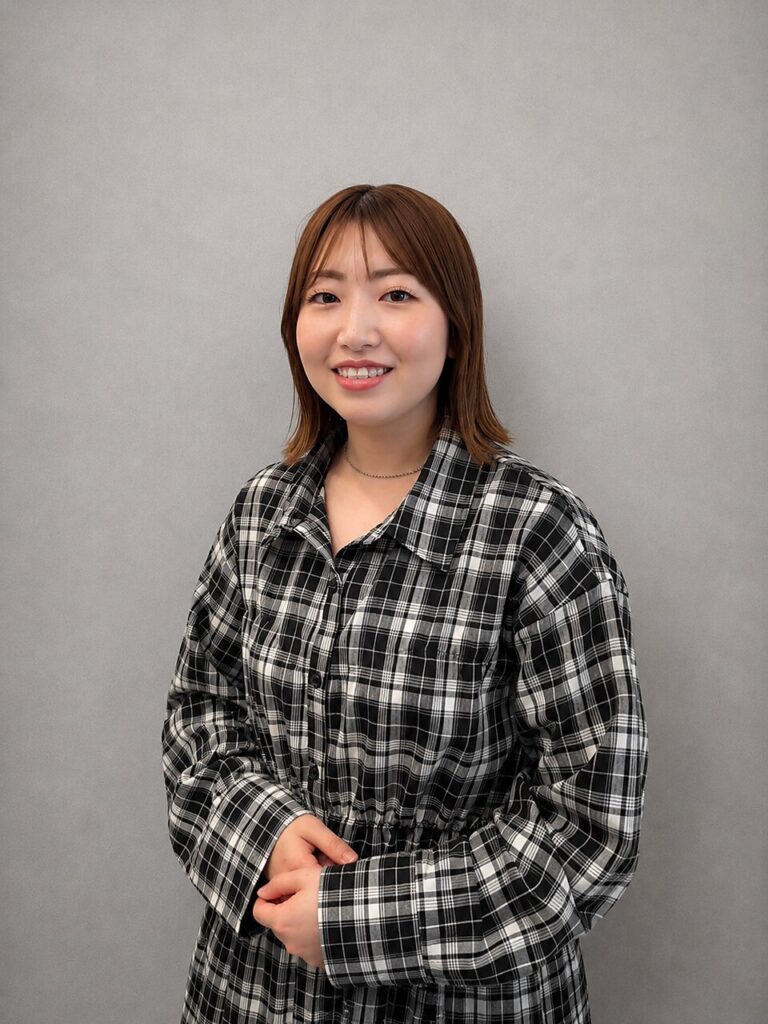 中尾 真菜